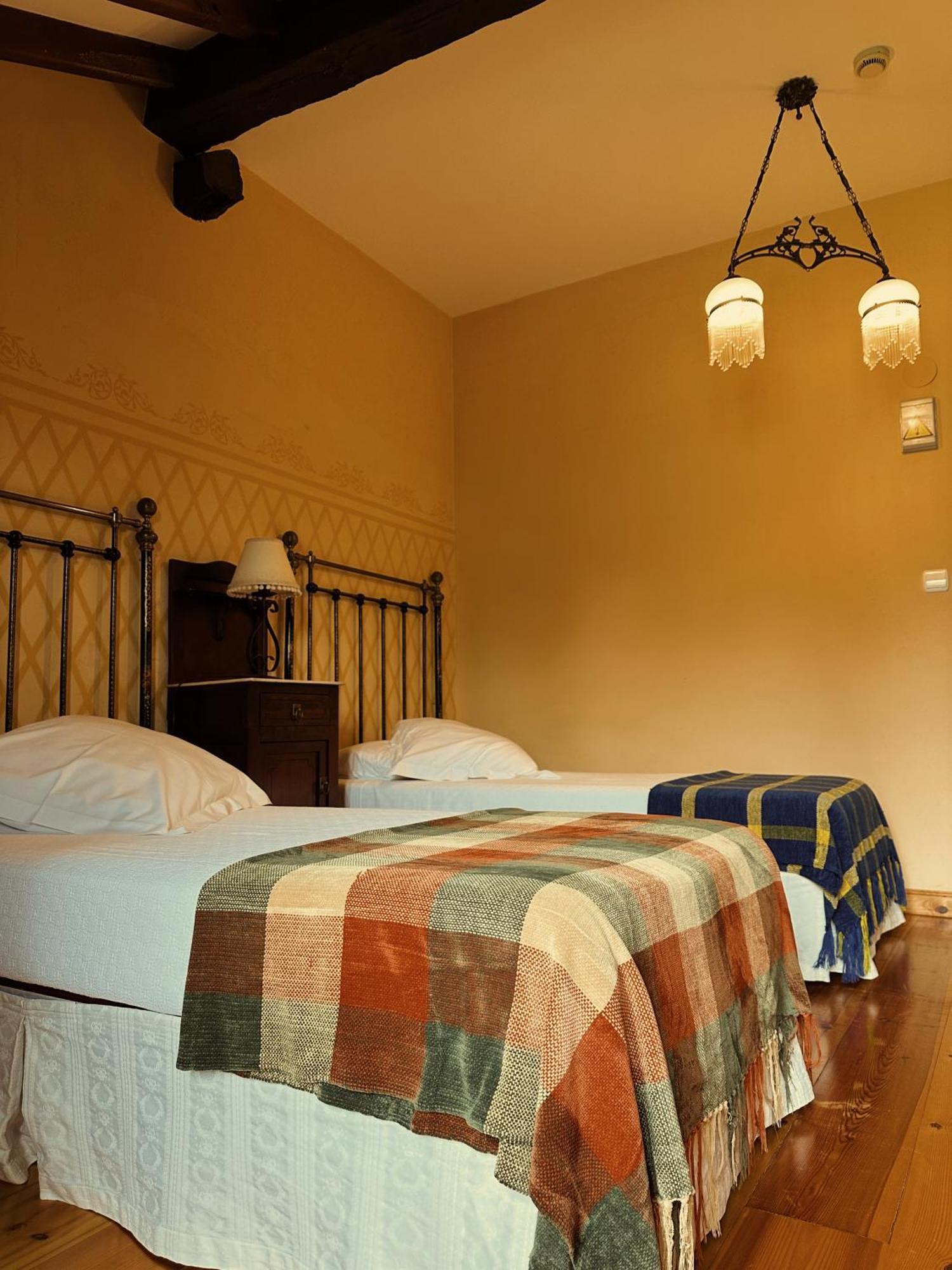 Hotel Palacio La Casona De Cerrazo Kamer foto